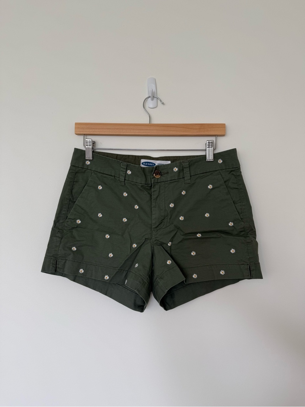 Old Navy Embroidered Daisy Shorts - Olive Green